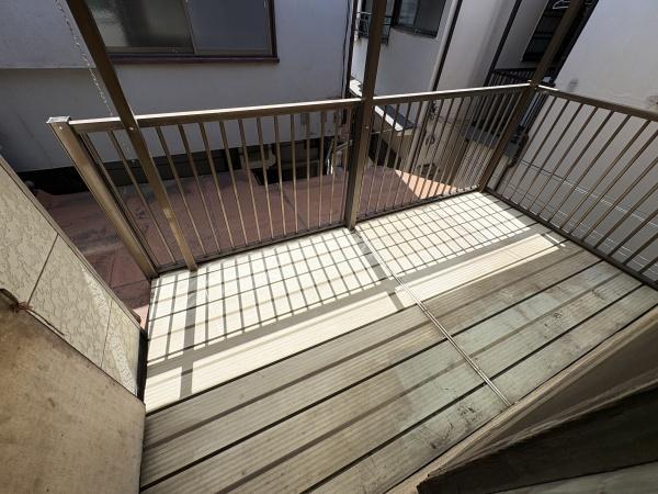 尼崎市杭瀬南新町４丁目のテラスハウス