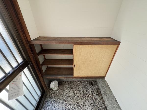 尼崎市杭瀬南新町４丁目のテラスハウス
