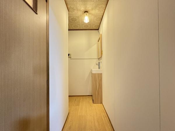 尼崎市杭瀬南新町４丁目のテラスハウス