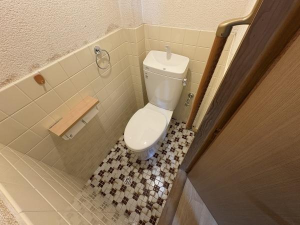 尼崎市杭瀬南新町４丁目のテラスハウス
