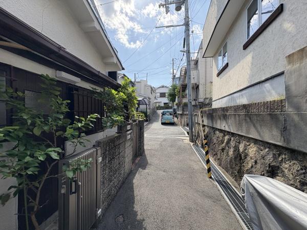 西宮市甲陽園本庄町の貸家