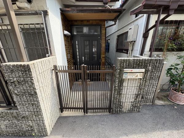 西宮市甲陽園本庄町の貸家