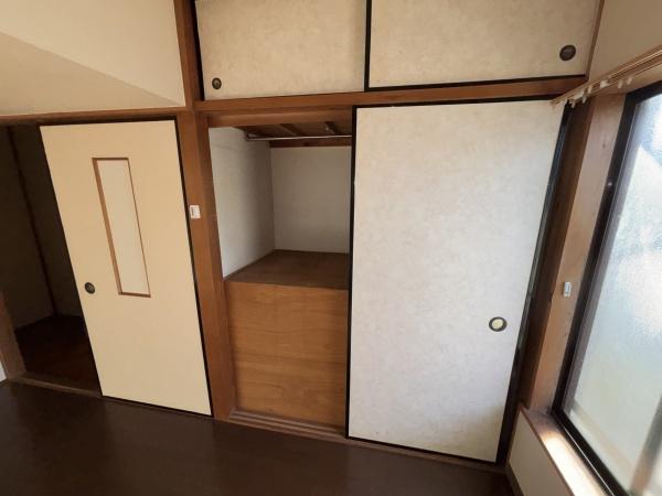 東大阪市衣摺３丁目の貸家