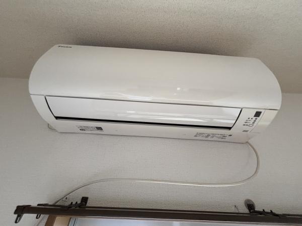 八尾市松山町１丁目のテラスハウス