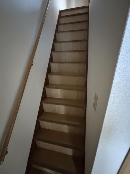 八尾市松山町１丁目のテラスハウス