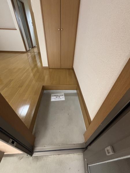 八尾市松山町１丁目のテラスハウス