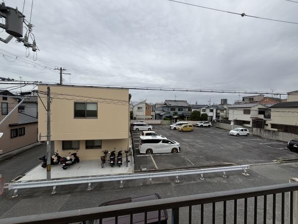 八尾市松山町１丁目の貸家