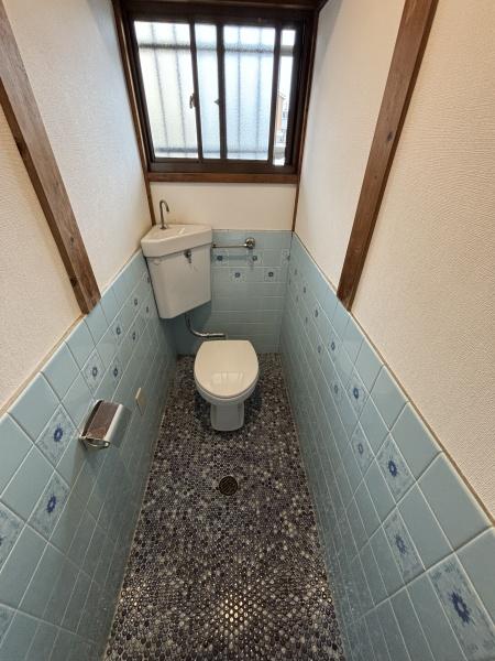 八尾市松山町１丁目の貸家