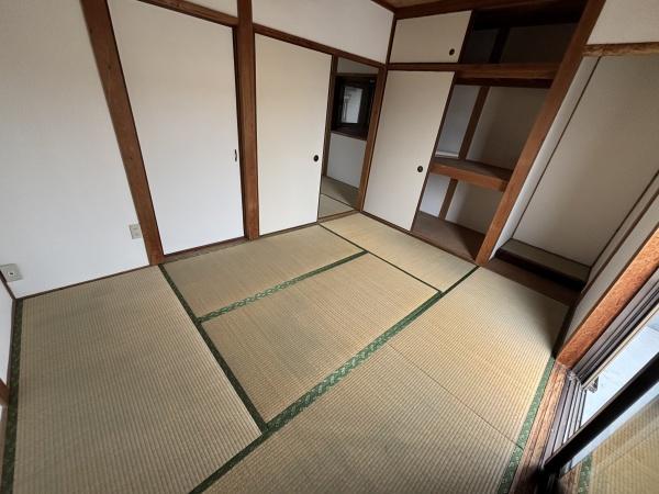 八尾市松山町１丁目の貸家