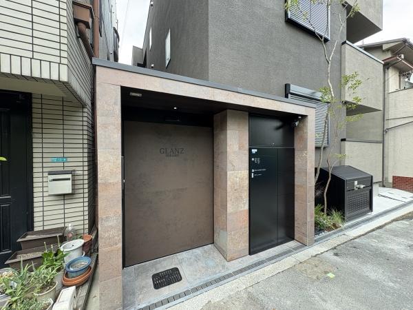 大阪市平野区加美鞍作２丁目のアパート