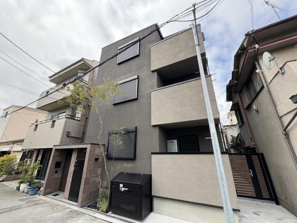 大阪市平野区加美鞍作２丁目のアパート