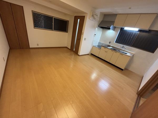 駒川1丁目東端角テラスハウス