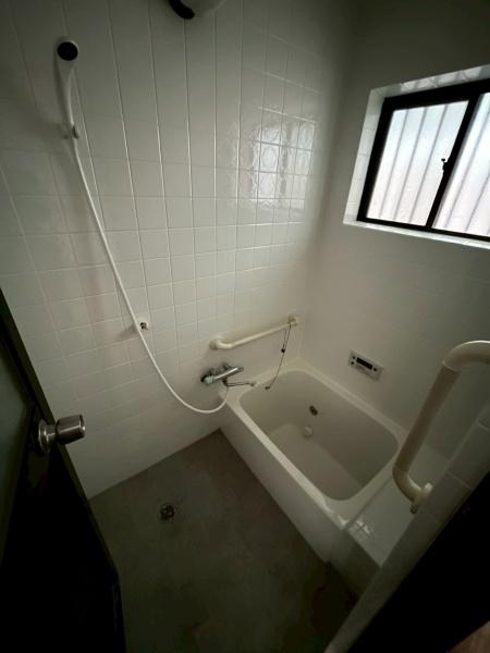 瓜破6-7-27 貸家(バス)