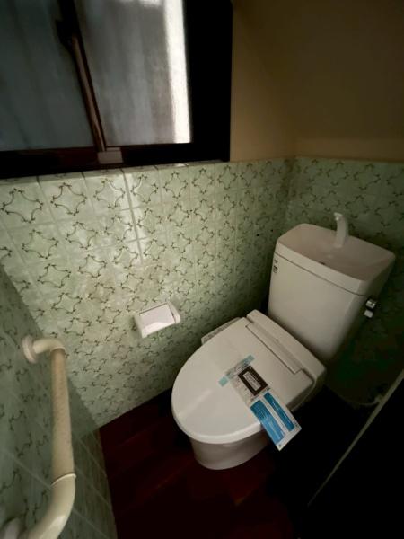 瓜破6-7-27 貸家(トイレ)