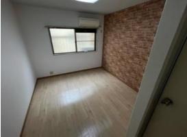 東大阪市近江堂３丁目のマンション