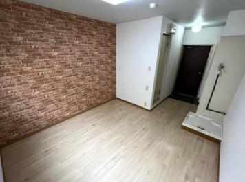 東大阪市近江堂３丁目のマンション