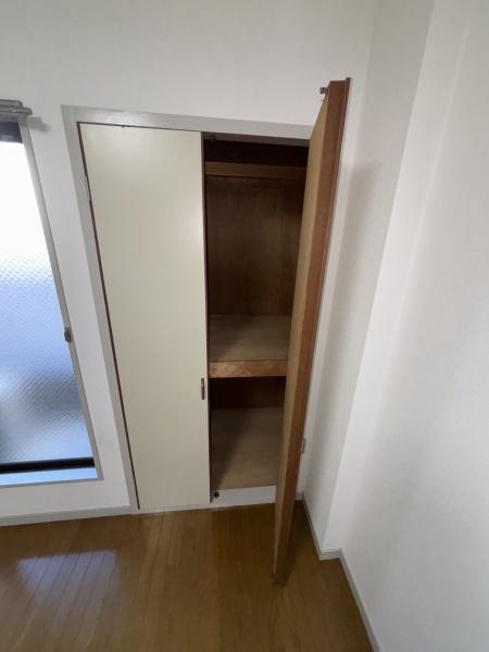 大阪市住吉区苅田10丁目のマンション(収納)