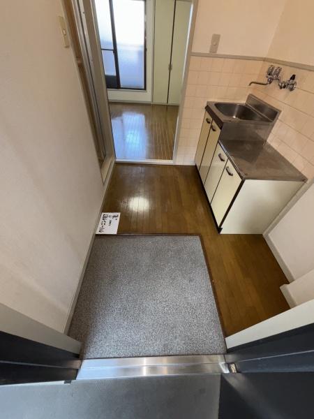 大阪市住吉区苅田10丁目のマンション(玄関)