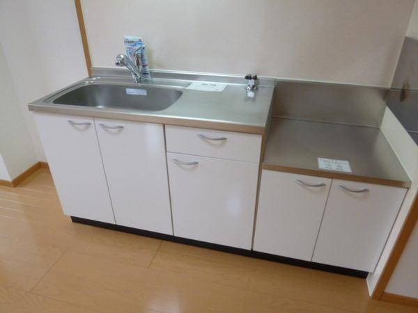 アヴニール加美