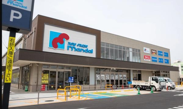 グローバルエイト(万代巽南店)