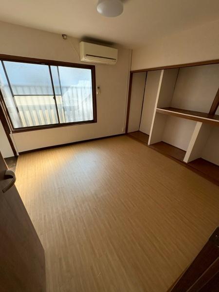 平野本町２－３－６貸家