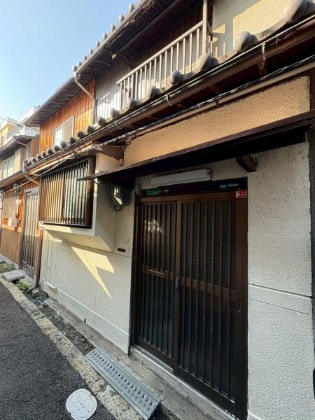 平野本町２－３－６貸家