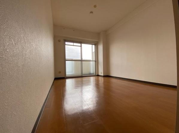 シャトーレーヌ