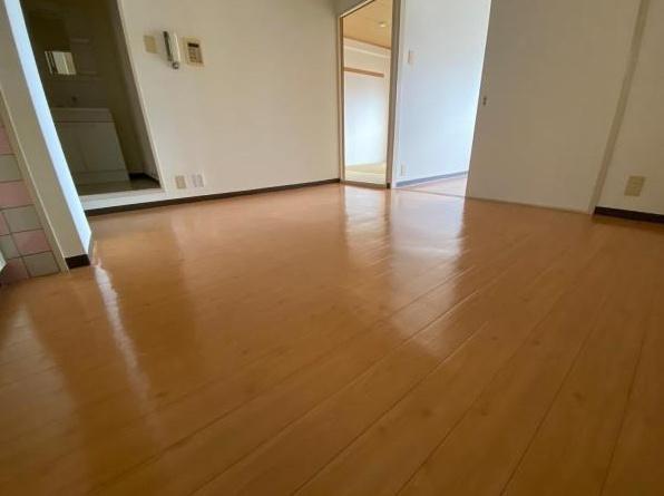 シャトーレーヌ