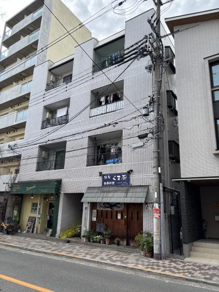 プレアール背戸口