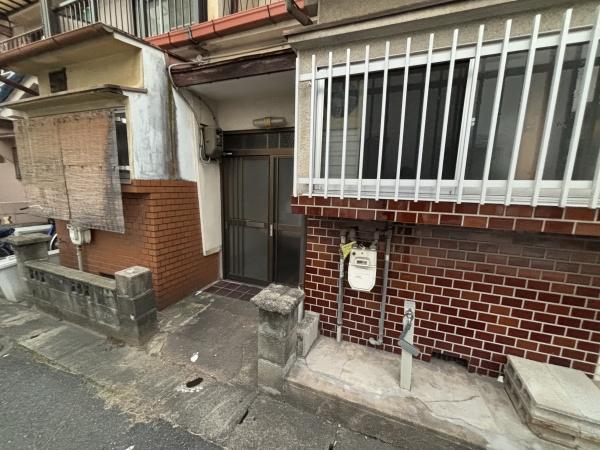 松原市天美西１丁目の貸家