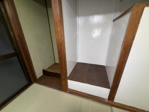 松原市天美西１丁目の貸家