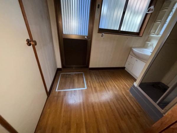 松原市天美東９丁目の貸家