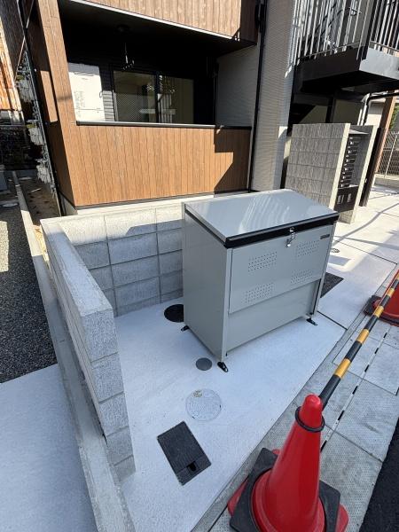 松原市南新町１丁目のアパート