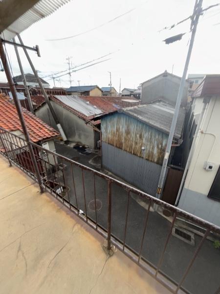 東大阪市衣摺４丁目のアパート