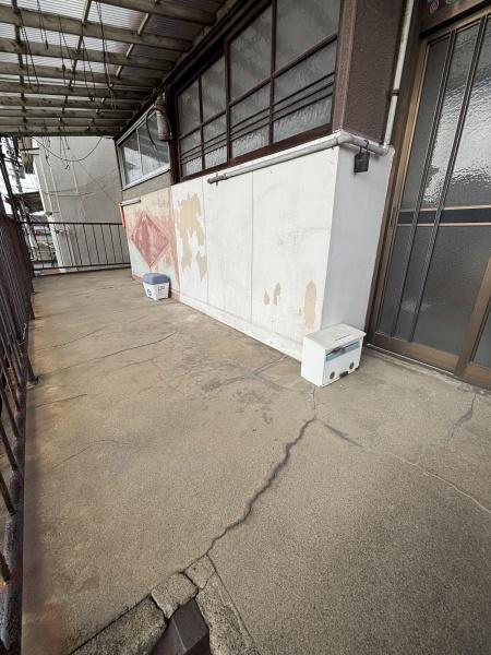 東大阪市衣摺４丁目のアパート