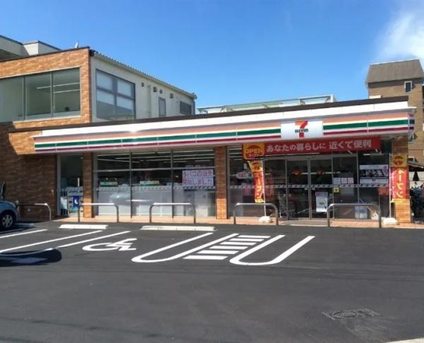 大阪市住吉区山之内３丁目のマンション(セブンイレブン大阪山之内1丁目店)