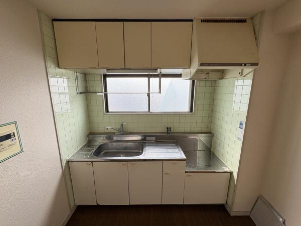 アヴィタシオン壱番館