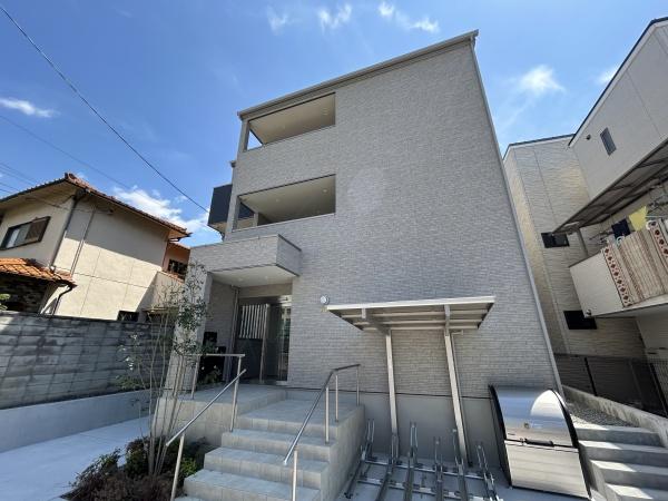 大阪市平野区喜連東２丁目のハイツ