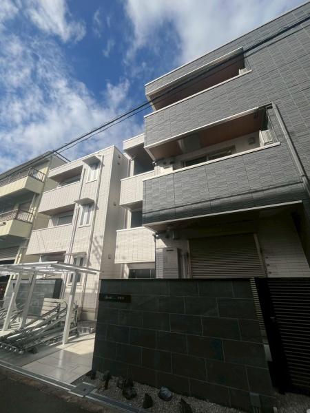 スペチアーレ平野西