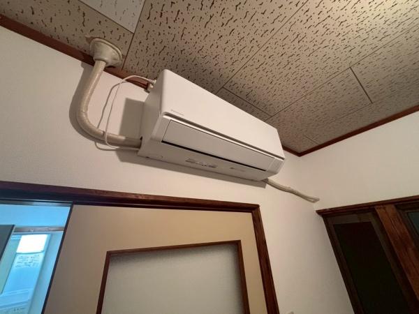 湯里４丁目貸家