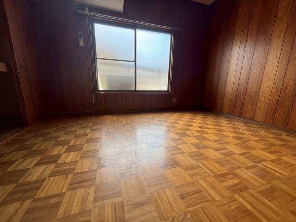 湯里４丁目貸家