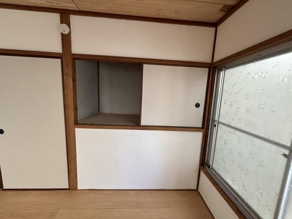 八尾市南本町９丁目の貸家