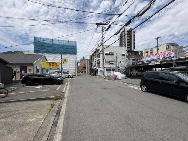 プラティーク本町