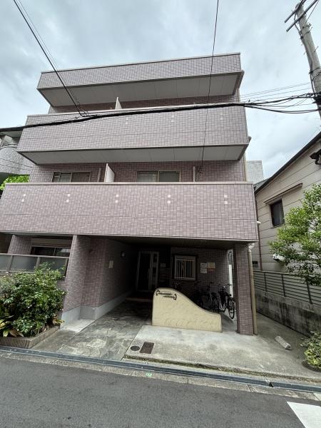 クレセントコート