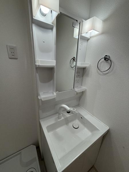 大阪市平野区長吉川辺３丁目のアパート