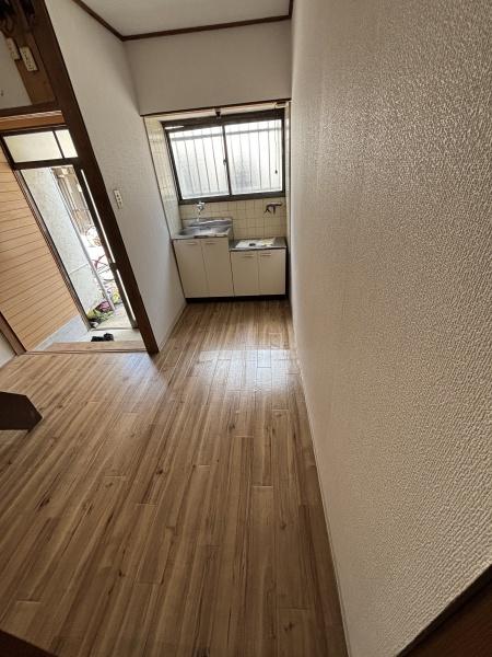 松原市高見の里６丁目の貸家