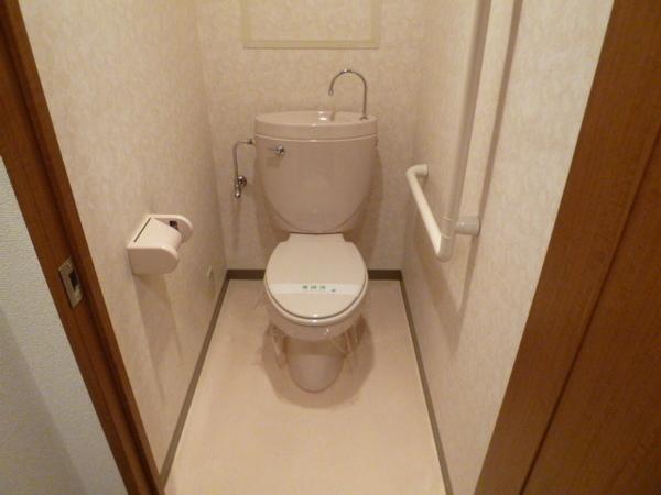 キャピトールタワー