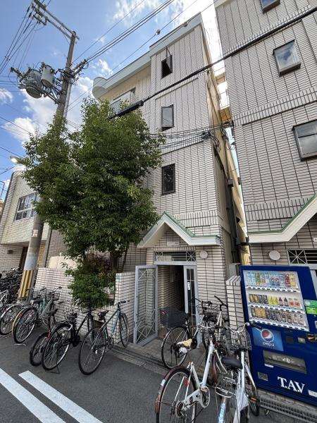キングスアベニュー流町　Ａ棟