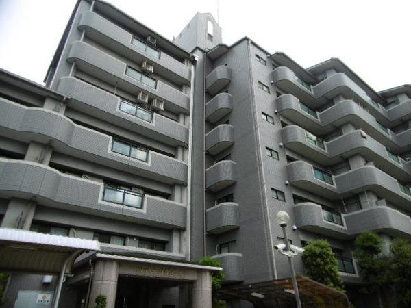 ラフォーレ平野