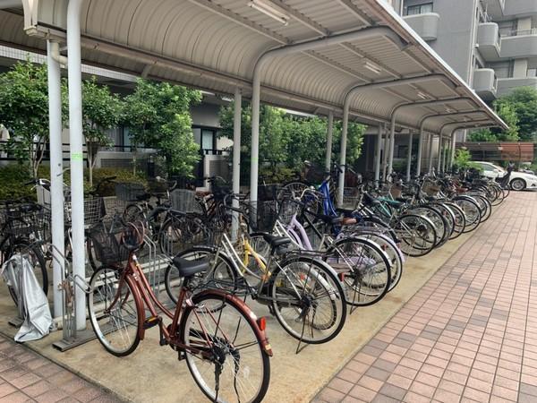 ラフォーレ平野
